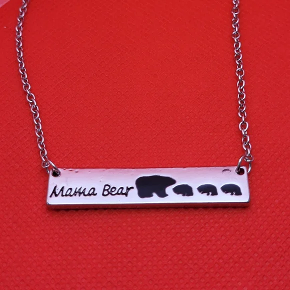 💝NEW💖Mama Bear Pendant - Picture 1 of 2